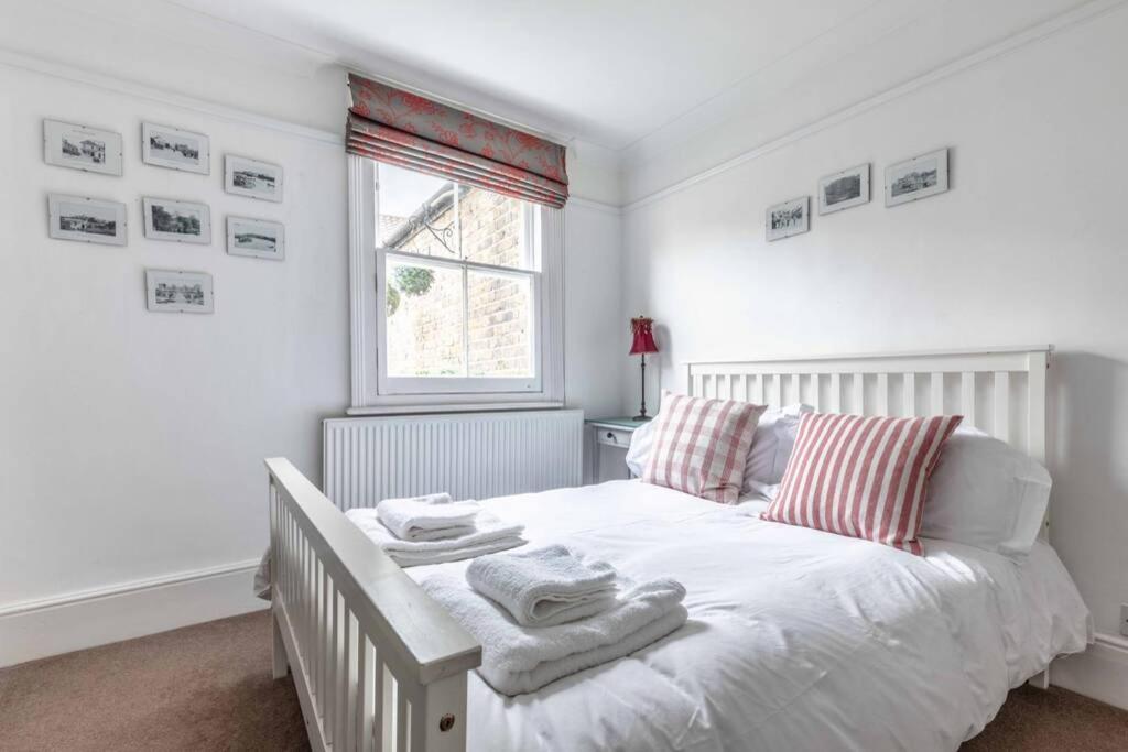 Windsor Town Centre Victorian Townhouse Sleeps 6 Villa Ngoại thất bức ảnh